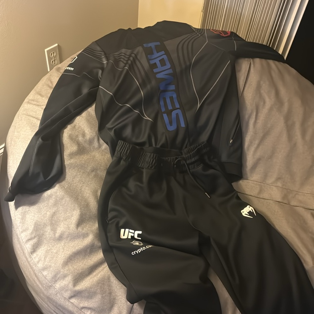 Authentic Ufc Ultimate Fighting Championship Walk… - image 4